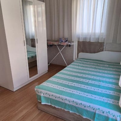 Alquiler de un apartamento acogedor y compacto de dos habitaciones en el barrio de Levski, Varna, Bulgaria